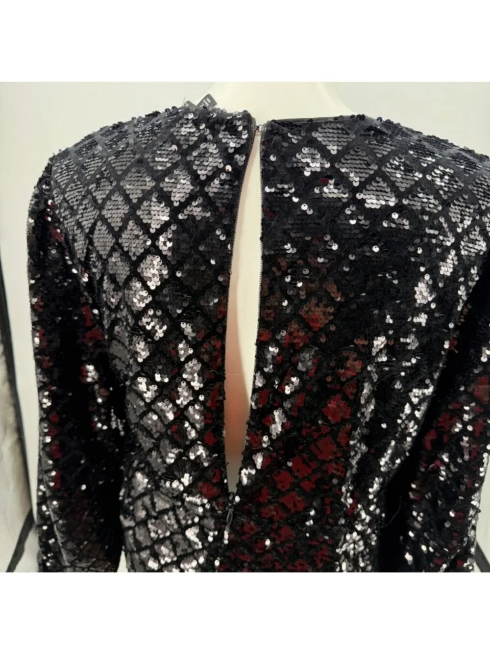 Torrid Black Sequin Surplice Mini Dress Size 22 Long Sleeve and Pockets New - Picture 8 of 12